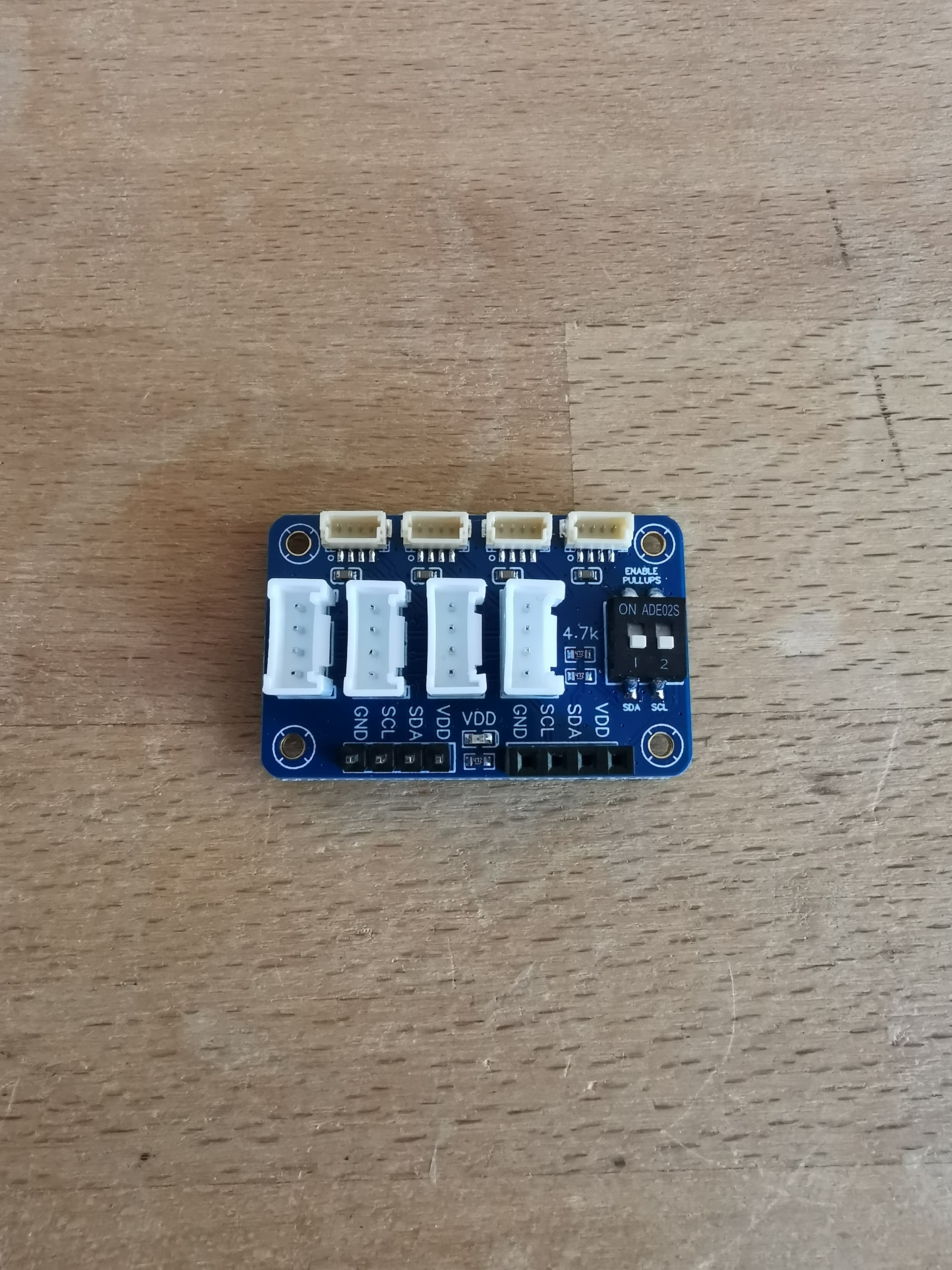 product image0 of I²C Hub